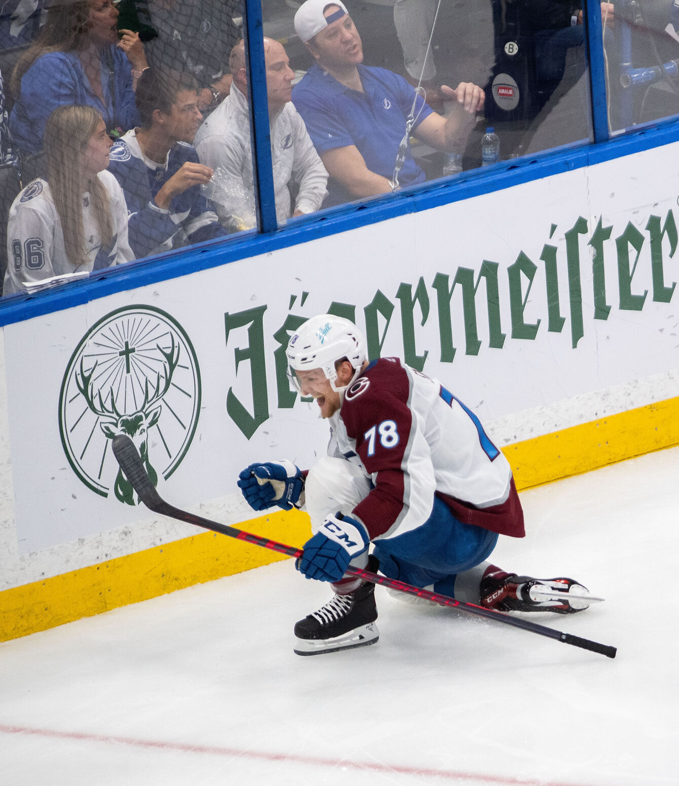 06_22_22 stanley cup 01424.jpg